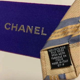 CHANEL ネクタイ ストライプ柄の画像
