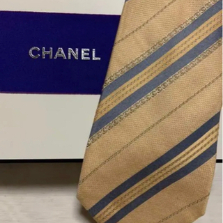 CHANEL ネクタイ ストライプ柄