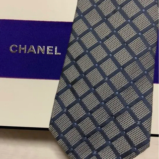 CHANEL ネクタイ チェック柄