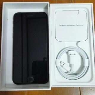 iPhone SE2 64G ブラック　auシムフリー化済simフリーの画像