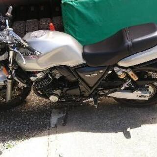 CB400SF