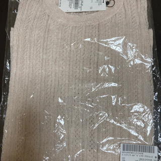 新品未使用　E hyphen world gallery　 透かしリボン付プルオーバーの画像