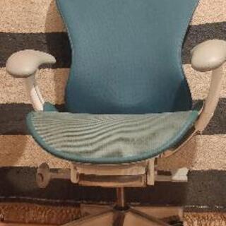 Herman Miller Mirra 2 ターコイズ