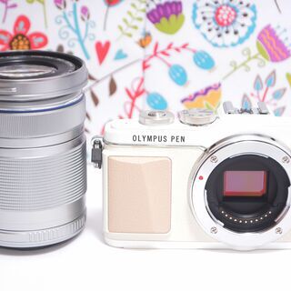 ❤️人気ホワイト❤️スマホ転送❤️OLYMPUS E-PL7の画像