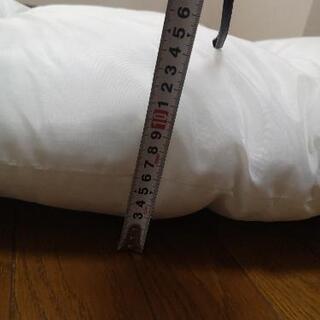 ポリエステルロングシートクッションの画像