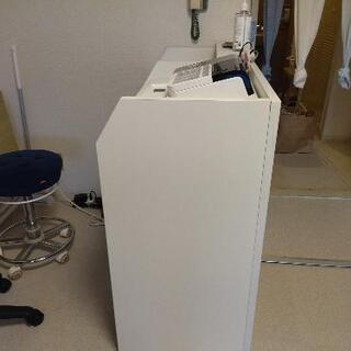 受付カウンターの画像