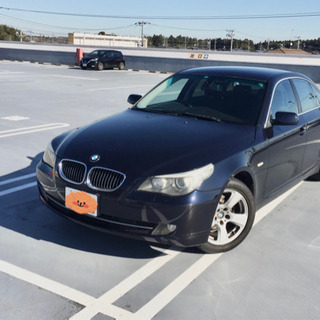 綺麗《BMW 525i ハイライン》コミコミ価格！！