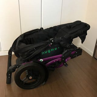 2人乗りベビーカー　hugme plusの画像
