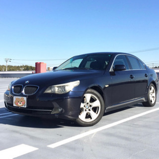 コミコミ《BMW 525i ハイライン》内外装キレイ！！