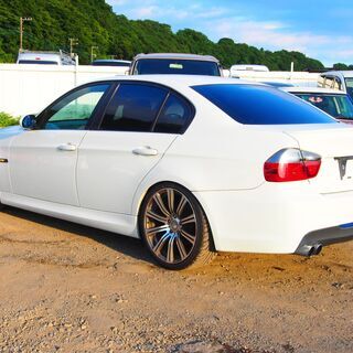 H21年　BMW　３シリーズ　320i　バックカメラ　キーレス　534の画像