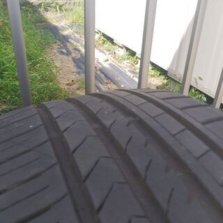 20年製 WINRUN R330  225/40ZR19 (225/40R19) 2本の画像