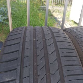 20年製 WINRUN R330  225/40ZR19 (225/40R19) 2本の画像