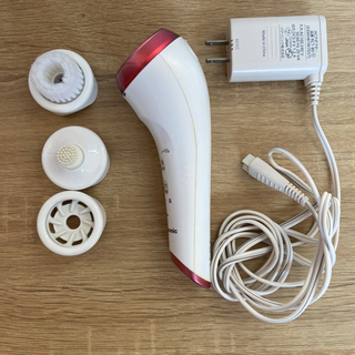 パナソニック　洗顔器　EH-SC63