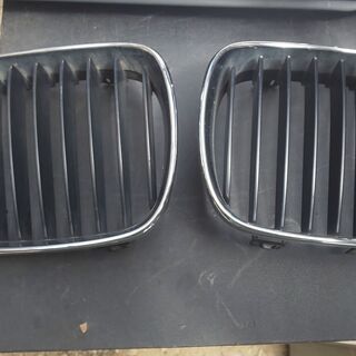ＢＭＷ用グリル　１シリーズの画像