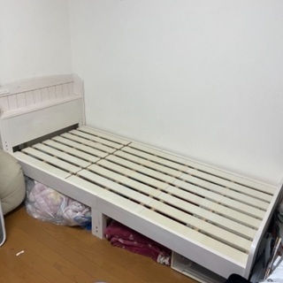 セミシングルベッドです