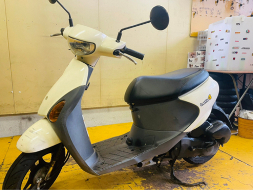 CA41A let's4 クリーム色の可愛しlet's4なんで是非！