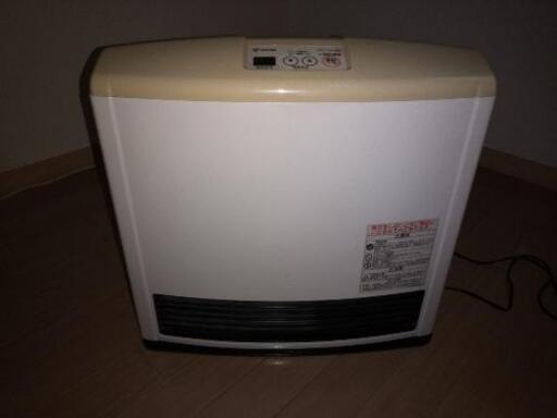 ガスファンヒーター　3000円