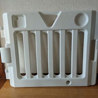 日本育児ベビーサークル・拡張パネル２枚