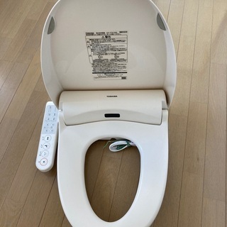 美品　使用3ヶ月半　温水洗浄便座(ウォシュレット)TOSHIBA製