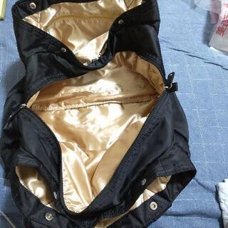 ナイロンバックの画像