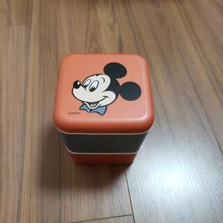 お弁当箱
