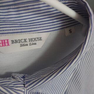 【差し上げます】女性の7分袖シャツの画像