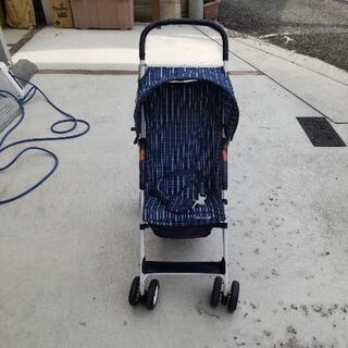 ベビーカー　コンパクト　とても軽い　使いやすい