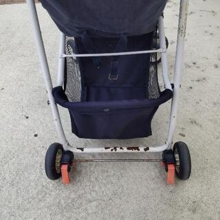 ベビーカー　コンパクト　とても軽い　使いやすいの画像