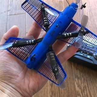 ドローン飛行機　おもちゃ　ジャンク品ですの画像