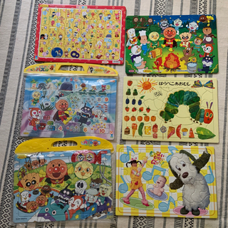 アンパンマン　はらぺこあおむし　パズル