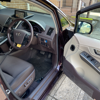 トヨタ SAI 商談中の画像