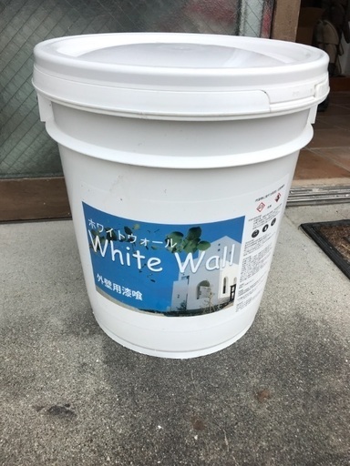 ホワイトウォール 外壁塗り壁材