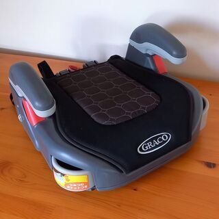 車用ジュニアシート