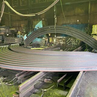 【日本語不問】鋼材加工の作業スタッフ/【鋼材加工の作業スタッフ】...