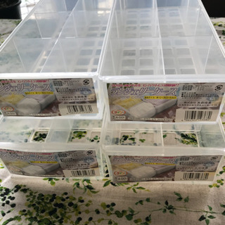 ランジェリーケース5個の画像