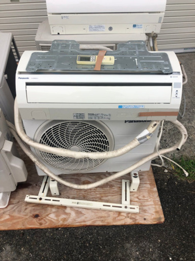 中古　Panasonic  2011年エアコン200V