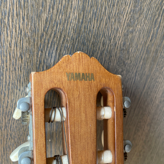 中古ギタレレ　ヤマハGL1の画像
