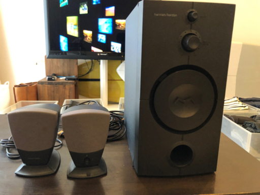 ハーマンカードン　2,1chサラウンドスピーカーとウーハーセット