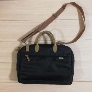 【FREQUENTER】ショルダーバッグ