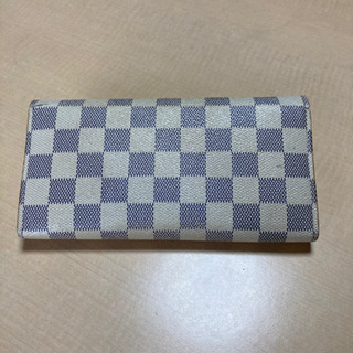 ❣️‼️長財布‼️❣️  人気の白❗️❗️❗️❗️早い者勝ち❣️の画像