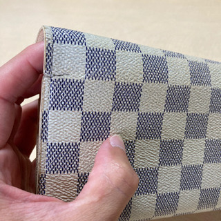 ❣️‼️長財布‼️❣️  人気の白❗️❗️❗️❗️早い者勝ち❣️の画像