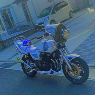 xjr400