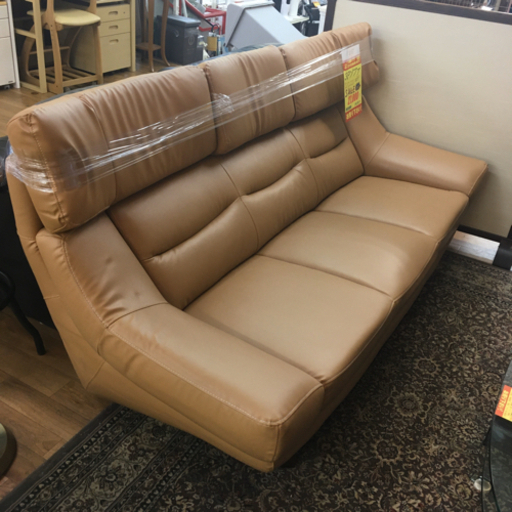 S167　3Pソファ　3人掛けソファ　ベージュ　合皮　幅205cm