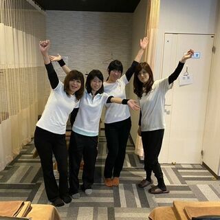 【八日市店】■リラクゼーション■1時間当たり2,200円■セラピスト■リフレクソロジスト■ボディケア■足裏■全身もみほぐし■施術スタッフ大募集の画像