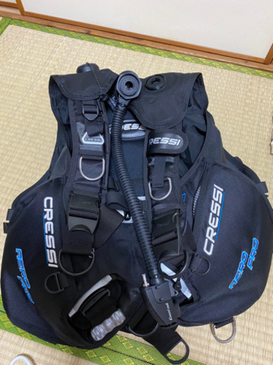 CRESSI社　のbc 美品