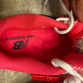 ニューバランス スニーカー ピンク　新品タグ付きの画像