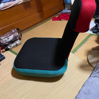 ゲーミングチェアの画像