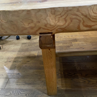ケヤキ（？）無垢材テーブル