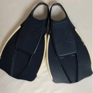 コスミックサーフ　ボディボードフィン美品の画像