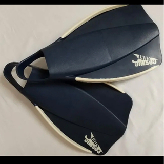 コスミックサーフ　ボディボードフィン美品